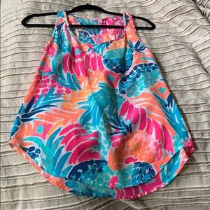Lilly tank
